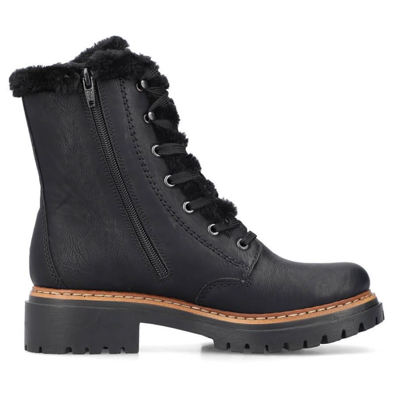 20. Buty z futerkiem Rieker W 72625-00 RKR714