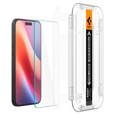 4. Szkło hartowane Spigen Glas.tR EZ Fit na iPhone 15 / 16