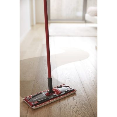 11. Vileda Ultramax BOX (mop + wiaderko)