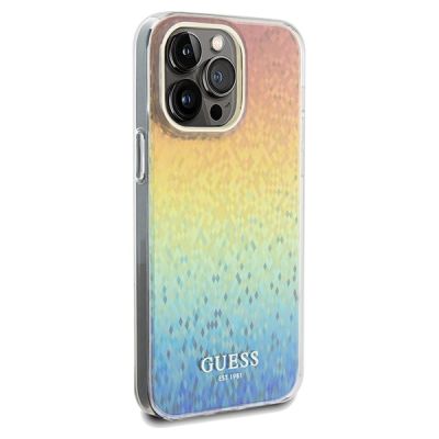 4. Etui Guess IML Faceted Mirror Disco Iridescent na iPhone 13 Pro / 13 - wielokolorowe