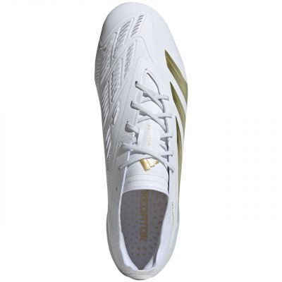 4. Buty piłkarskie adidas Predator Elite FG IG4009