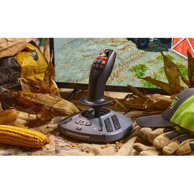4. Thrustmaster Joystick SimZadanie Farmstick, XBOX