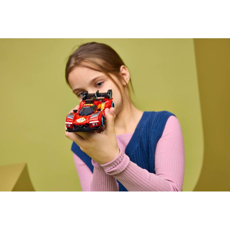 9. LEGO Speed Champions 77261 - Ferrari 499P