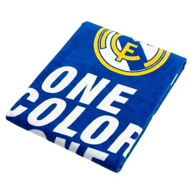 8. Ręcznik Real Madryt 70x140 cm beach towel Jr 2200010392