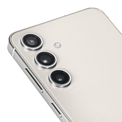 9. Smartfon Samsung Galaxy S24 (S921) 8/256GB 6,2" 2340x1080 4000mAh 5G Dual SIM szary