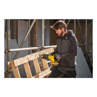 28. Pilarka szablasta fatmax 18V SFMCS311B-XJ STANLEY