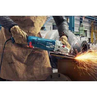 6. SZLIFIERKA KĄTOWA FI 230 2400W 06018C3300 BOSCH