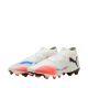8. Buty piłkarskie Puma Future 8 Pro FG/AG M  108588 01