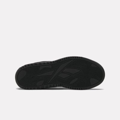 5. Buty Reebok ATR Chill sportowe Jr 100200204