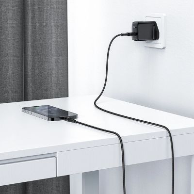 8. Acefast kabel MFI USB - Lightning 1,8m, 2,4A czarny (C4-02 A Black)