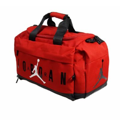 3. Torba sportowa czerwona 36L Air Jordan Jam Velocity Duffle  - SM0920-R78