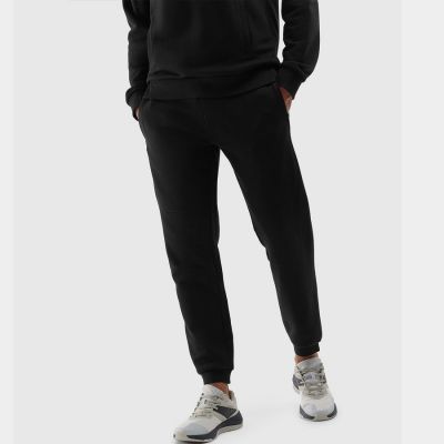 3. Spodnie 4F M 4FWSS24TTROM645 20S