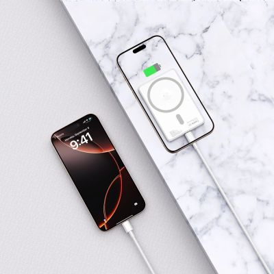 6. Powerbank Tech-Protect PB33 LifeMag MagSafe 5000mAH - srebrny