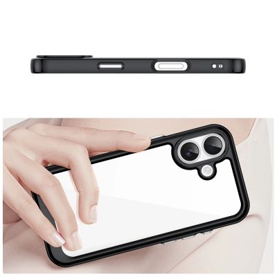 4. Etui Outer Space na iPhone 17 - czarne przezroczyste