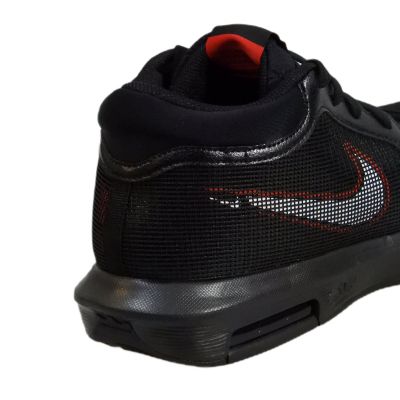 7. Buty męskie koszykarskie Nike LeBron Witness 8 Czarne - FB2239-005