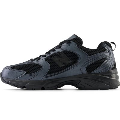 8. Buty sportowe New Balance trenningowe M MR530PB