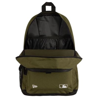 4. New Era MLB New York Yankees Delaware Backpack 60856126 Zielone One size