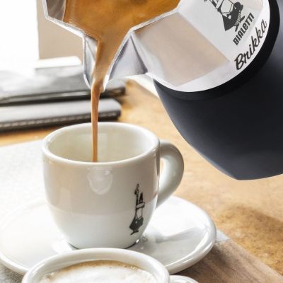 10. Bialetti kawiarka New Brikka 2023 2tz