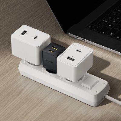 6. Ładowarka sieciowa Baseus Palm 20W USB-C USB-A - czarna