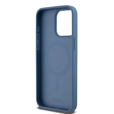 7. Etui DKNY Leather Monogram Pattern Metal Logo MagSafe na iPhone 15 Pro Max - niebieskie
