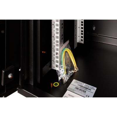 15. Digitus Szafa sieciowa wisząca Unique 19" 16U rack 600x450, drzwi szyba, czarny, niedzielona, złożona, 100kg