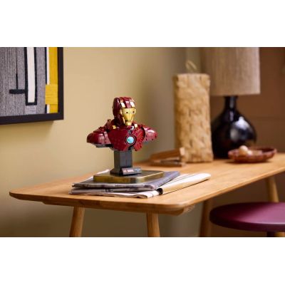 16. LEGO Marvel 76327 Popiersie Iron Mana MK4