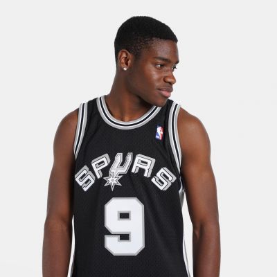 5. Koszulka Mitchell & Ness San Antonio Spurs NBA Swingman Jersey Spurs 2001 Tony Parker M SMJYLG19018-SASBLCK01TPA