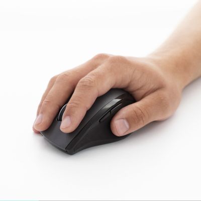 11. MYSZ LOGITECH M705 Wireless Mouse