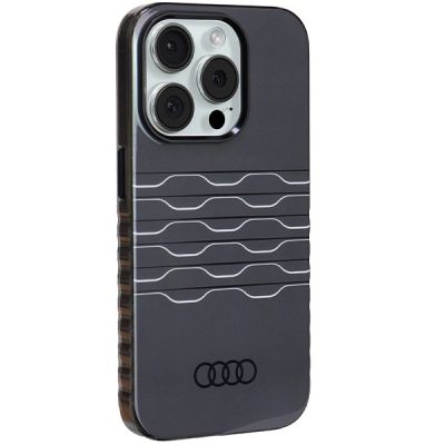 6. Etui Audi IML MagSafe na iPhone 15 Pro - czarne