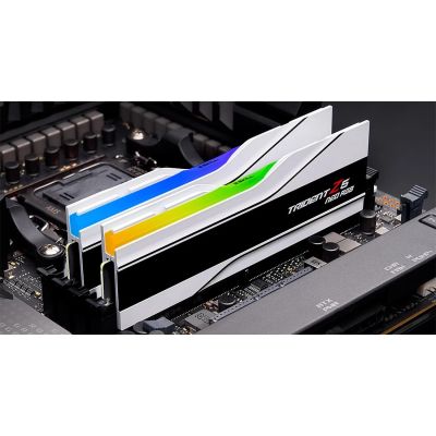 5. G.SKILL TRIDENT NEO AMD RGB DDR5 2X16GB 6400MHZ CL32 EXPO WHITE F5-6400J3239G16GX2-TZ5NRW