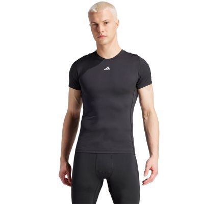 8. Koszulka adidas Techfit Aeroready Short Sleeve M IS7606