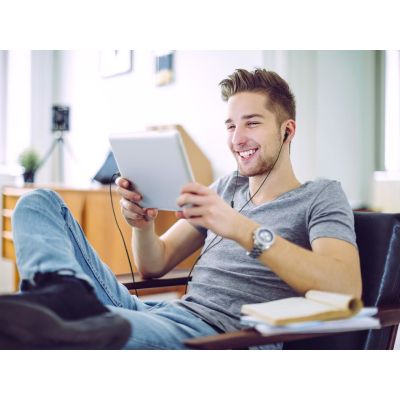 4. Słuchawki JVC HA-FR9UCBU Czarne