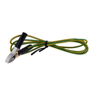 8. Przetwornica napiecia IPS 2000 N 12/230V + USB