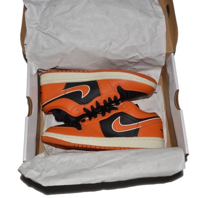 10. Damskie buty sportowe Air Jordan 1 Low Se Sport Spice/Black-Coconut Milk - DV1299-800