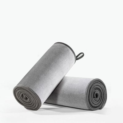 8. Baseus ręcznik z mikrofibry do osuszania samochodu mikrofibra 40 cm x 80 cm szary (CRXCMJ-A0G)