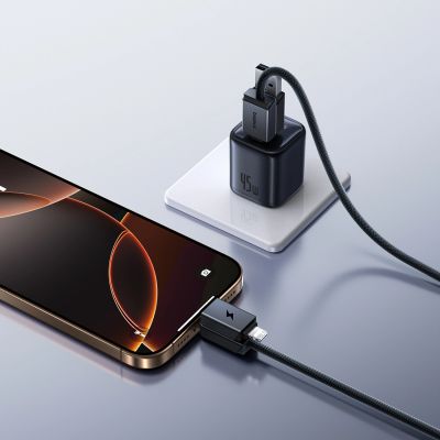 8. Kabel Baseus Versatile 60W USB-C - USB-C z adapterami USB-A i Lighting 1m - czarny