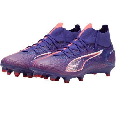 7. Buty piłkarskie Puma Ultra 5 Match+ FG/AG 107686 01