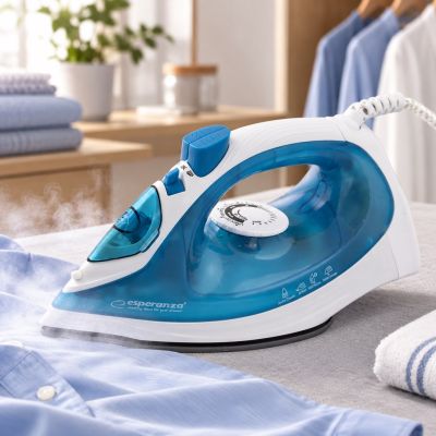 26. Żelazko parowe Esperanza Ceramic EHI002 (2200W; kolor niebieski)