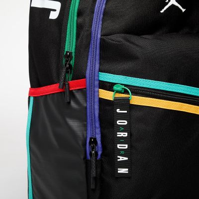 3. Plecak sportowy Jordan Jam Air Patrol Backpack 29L Black/Multi - MA0924-K90