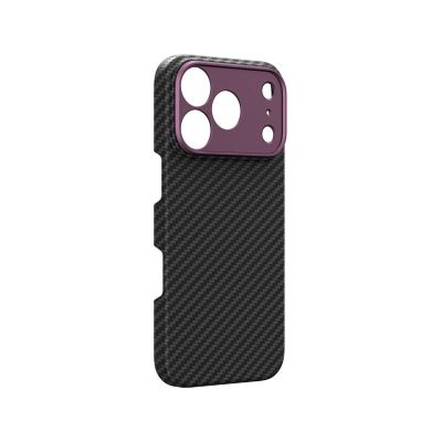 5. Etui AMAZINGTHING Titan Max Lens na iPhone 18 Pro z włókna aramidowego z osłoną aparatu kompatybilne z MagSafe - fioletowe