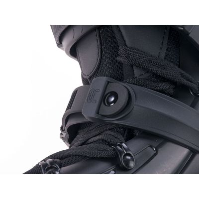 10. Rolki freestyle SEBA FR1 90 SKKFR190-BK