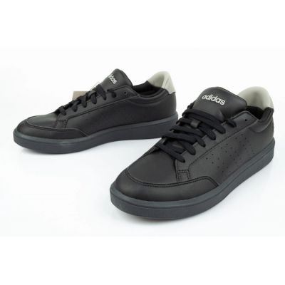 18. Buty adidas Nova Court M GZ1783