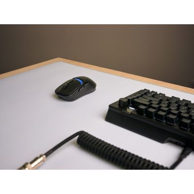 31. Glorious Gaming Model D3 Wireless myszka Dla praworęcznych RF Wireless Optyczny 30000 DPI