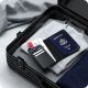 5. Satechi FindAll Passport Cover - etui na paszport ze skóry wegańskiej z lokalizatorem kompatybilne z Apple Find My (black)