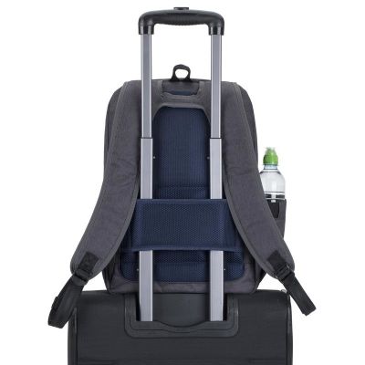 5. Rivacase 7760 39,6 cm (15.6") Plecak Czarny