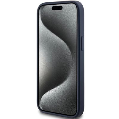 5. Etui Guess 4G Triangle Metal Logo na iPhone 15 Plus / 14 Plus - niebieskie