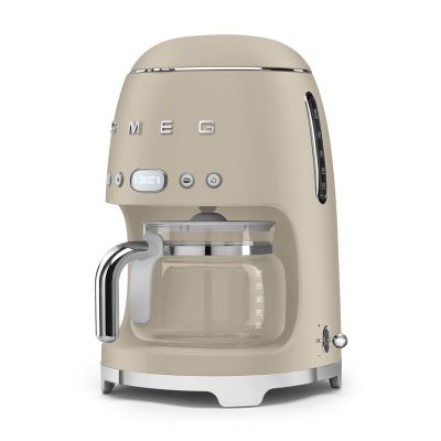 4. Smeg DCF02MLMEU Kaffemaschine, beige , Ines de la Fressange