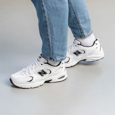 17. Buty New Balance MR530EWB