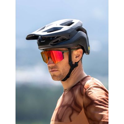 2. Okulary Julbo Edge - Khaki / czarny| Spectron 3Cf + Sp0