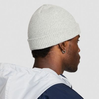 2. Czapka Nike Terra HF0176-063